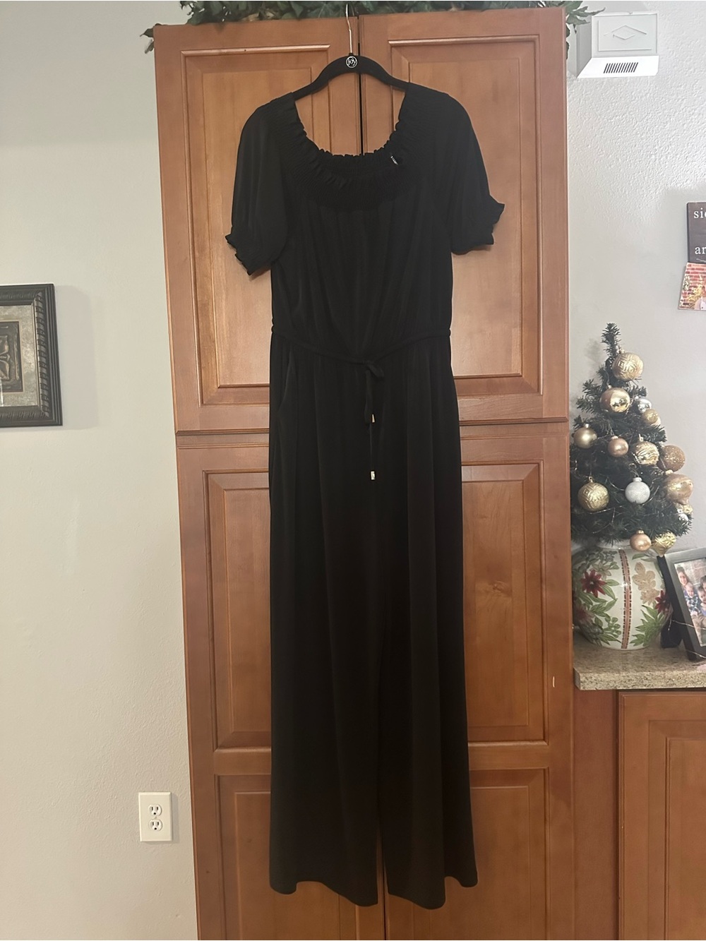 Vince Camuto Black Short-Sleeve Jumpsuit with Tie Detail
